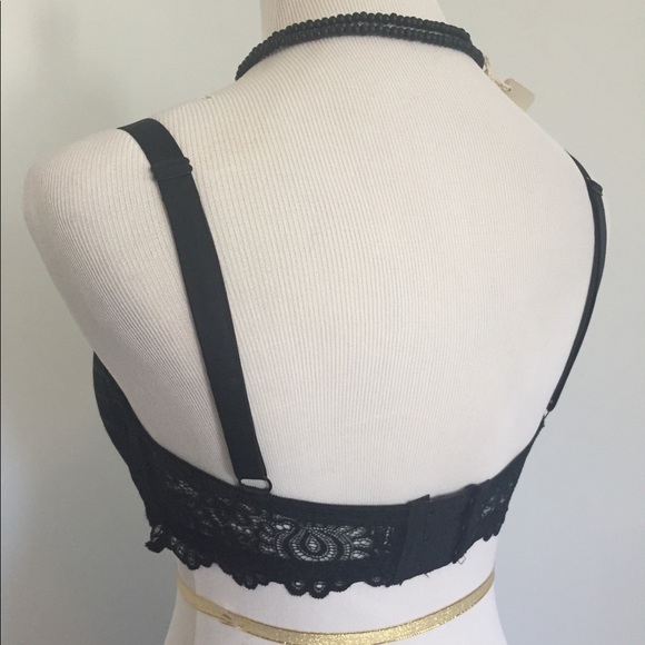 Black Lace Underwire Push Up Bra - Picture 5 of 8